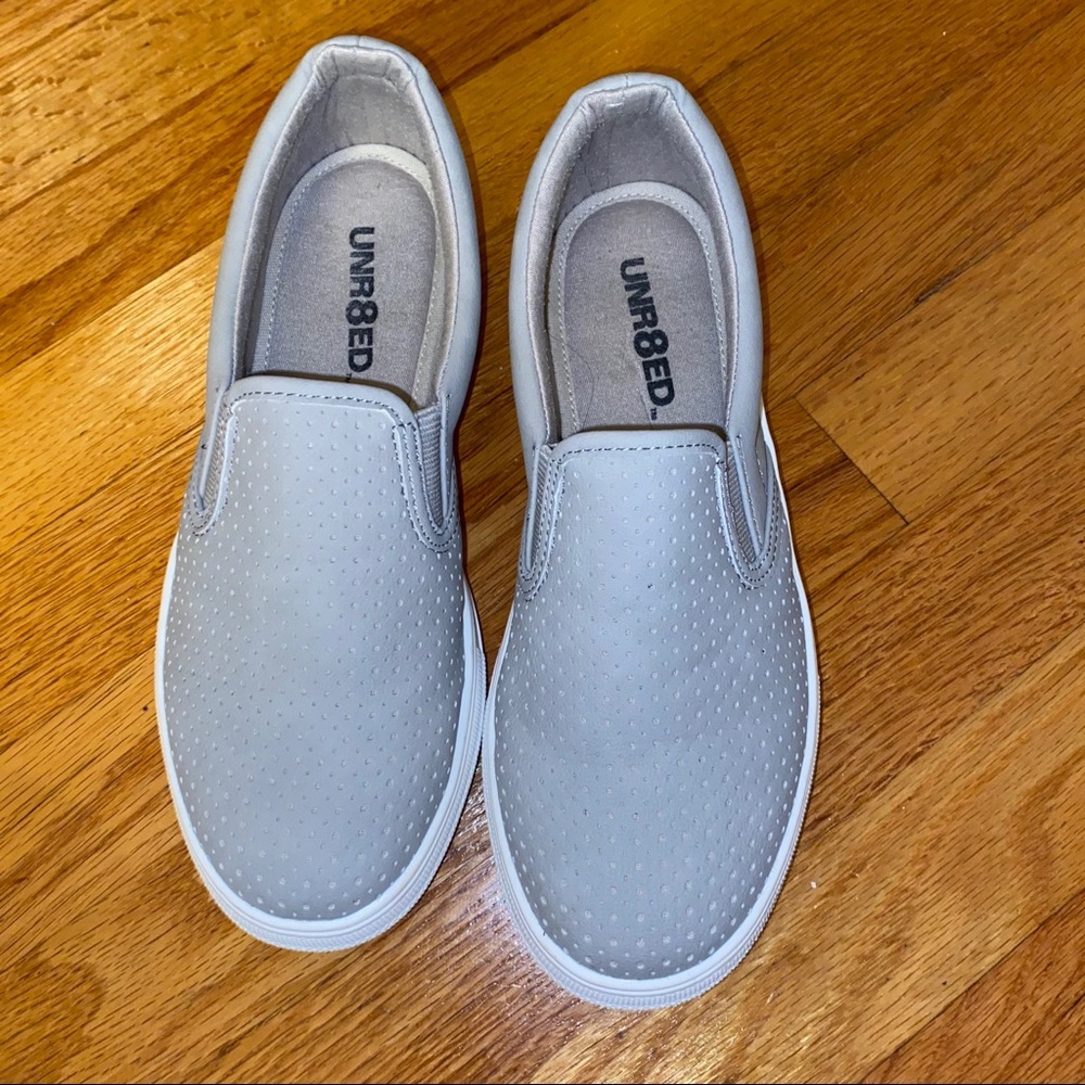 slip on sneakers